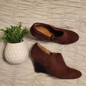 Clarls artisan burgundy suede wedge bootie